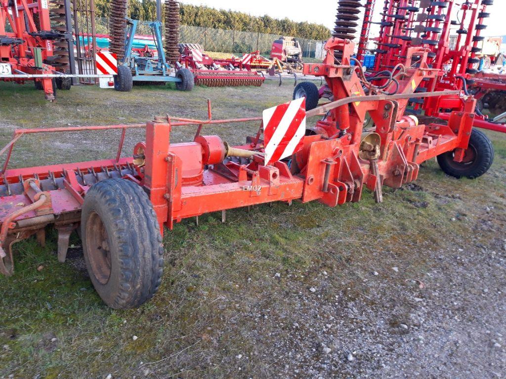 KUHN HR 6000 D Occasion Herse Rotative 1990