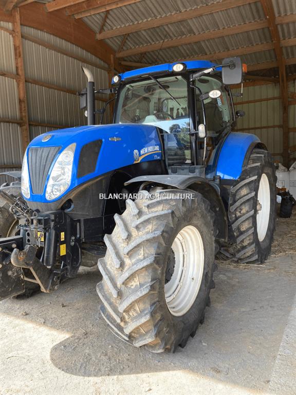 NEW HOLLAND T7 250 AUTOCOMMAND D Occasion Tracteur Agricole 2012