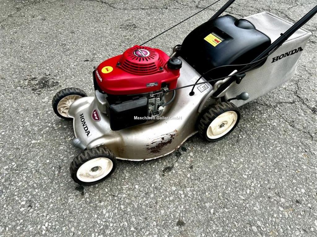 İkinci el HONDA IZY RASENMÄHER MİT 46CM SCHNİTTBREİTE - Çim biçme