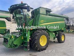 John Deere T 560