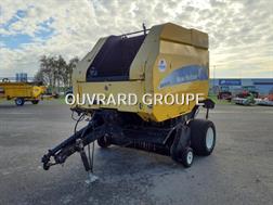 New Holland BR7070