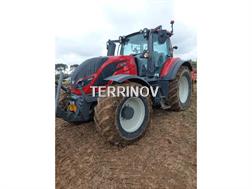 Valtra T144