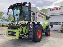 Claas TRION 520