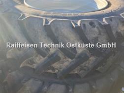 Mitas 650/65R42 + 600/65R28