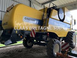 New Holland MOISSONNEUSE BATTEUSE CSX 7080