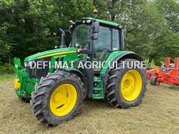 John Deere 6120M AUTOTRAC . CHARGEUR