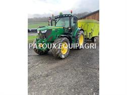 John Deere 6135R