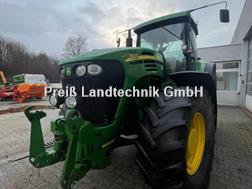 John Deere 7920