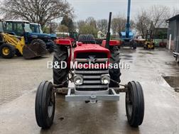 Massey Ferguson 133