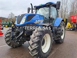 New Holland T7 210