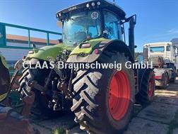 Claas AXION 830