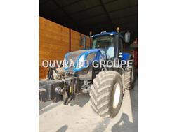 New Holland T8-380