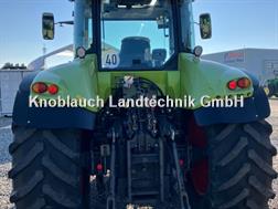 Claas ARION 620  