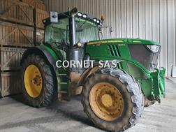 John Deere 6215R