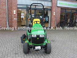 John Deere 1026 R