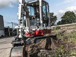 Takeuchi TB-216