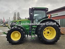 John Deere 7310R