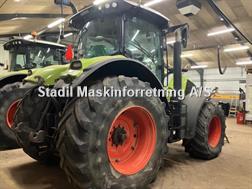 Claas AXION 810