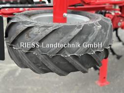 Horsch FINER 6 SL  4 x Tiefenräder hyd. TF