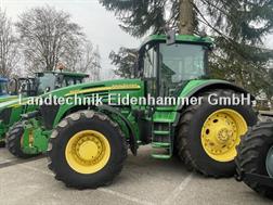 John Deere 7920