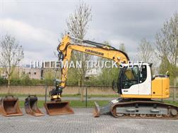 Liebherr R914 COMPACT S ROTOTILT 3X BUCKET DOZERBLADE