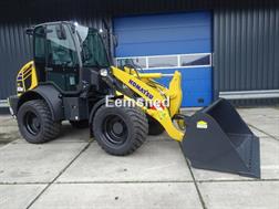 Komatsu WA80M Wielader Shovel