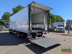 Volvo FL240 4x2 Dagcab Euro6 - 12T - Gesloten/Ge&iuml;so
