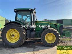 John Deere 8270 R