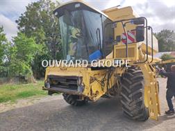 New Holland TX64