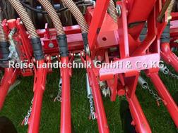 Kverneland NG-H 301 und DA 3 Meter