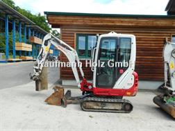 Takeuchi TB 216 mit POWERTILT + hydr. Schnellwechsler
