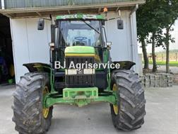 John Deere 6800