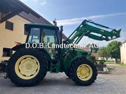 John Deere 5720