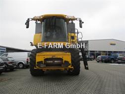 New Holland CR 9060