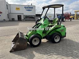 Avant 420 TDL Minishovel