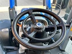 New Holland T 7030