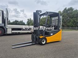Jungheinrich EFG220