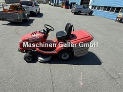 Honda HF 2315 Rasentraktor mit BJ 2010
