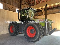 Claas XERION 3300