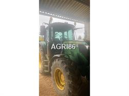 John Deere 6110M
