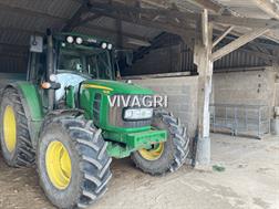 John Deere 6230