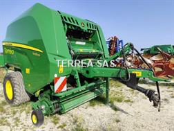 John Deere V451R