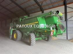 John Deere T660