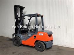 Toyota 02-8FDF30 4921
