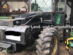 John Deere 6920