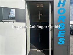 Opel Movano B Pferdetransporter 3,5tKamera, Automatik
