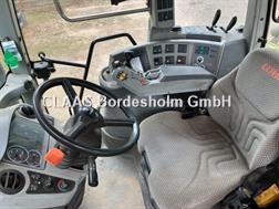 Claas ARION 640