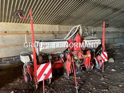 Kuhn PLANTER 3