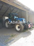 New Holland T7060