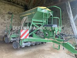 John Deere 750A